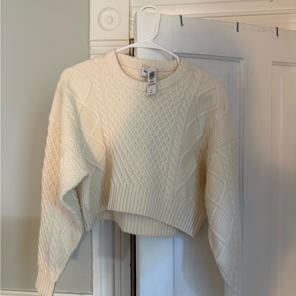 Sunday Best Aritzia Peggy cropped Cable Knit Sweater small - Picture 4 of 5